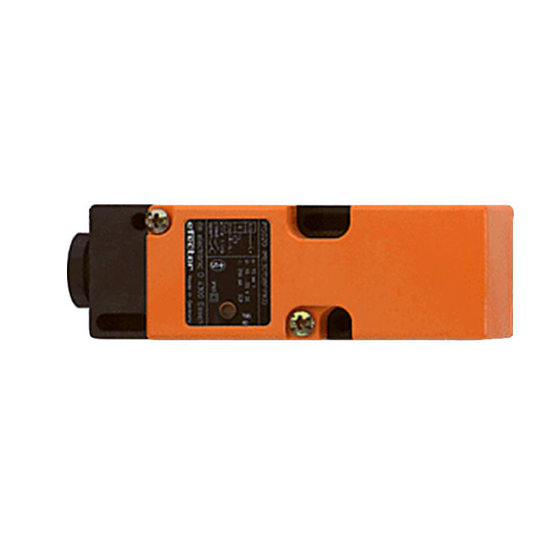 Capteur inductif IM0010 (IFM Electronics)